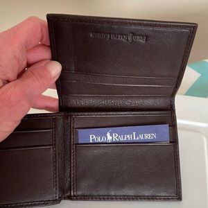 Mens’ Ralph Lauren brown wallet with box. Never used.